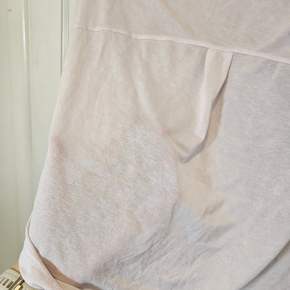 Athleta workout tops (2) - Picture 5 of 8